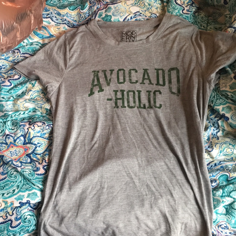 Avocado holic shirt